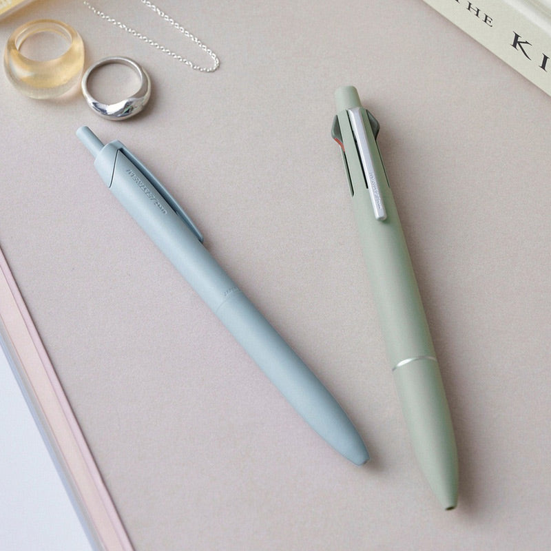 uni JETSTREAM Multi-function Ballpoint Pen 4 and 1 with Lite touch ink 0.5mm