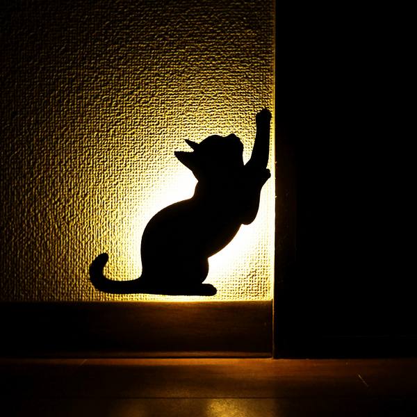 Cat Silhouette Wall Light, Claw