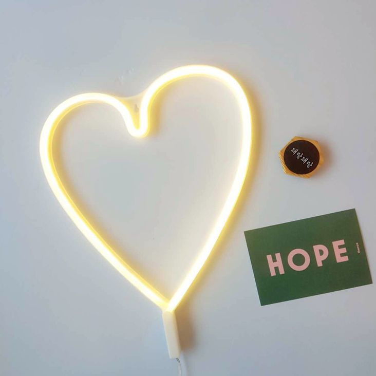 Word and Sign Neon Light, ❤️Heart / Yellow